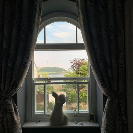Dylan Thomas Sea View Bed & Breakfast Laugharne Luaran gambar