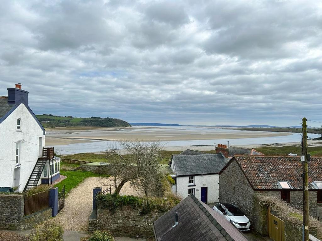 Dylan Thomas Sea View Bed & Breakfast Laugharne Luaran gambar